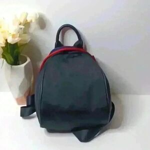 Marjorie harvey's backpack 🎒